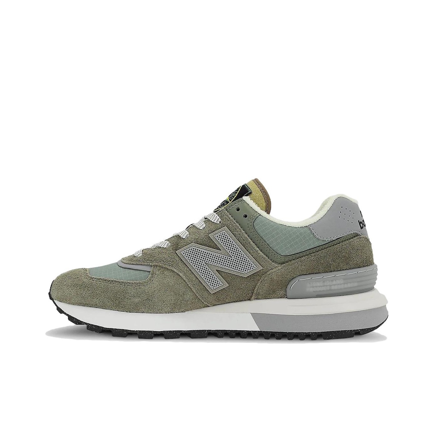 STONE ISLAND X ニューバランス NB 574  - New Balance Shoes 574 のレビューと価格